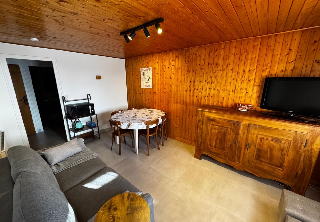 Chalet in Hauteluce - Chalet