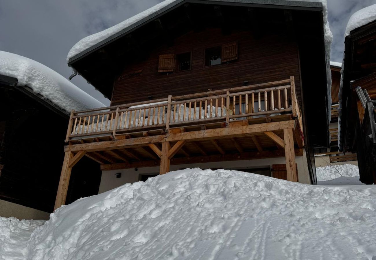 Chalet in Hauteluce - Chalet