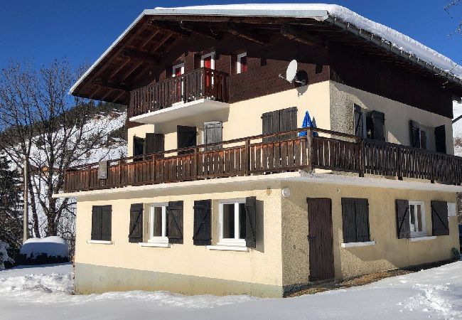 Apartment in Notre-Dame-de-Bellecombe - flat with garden