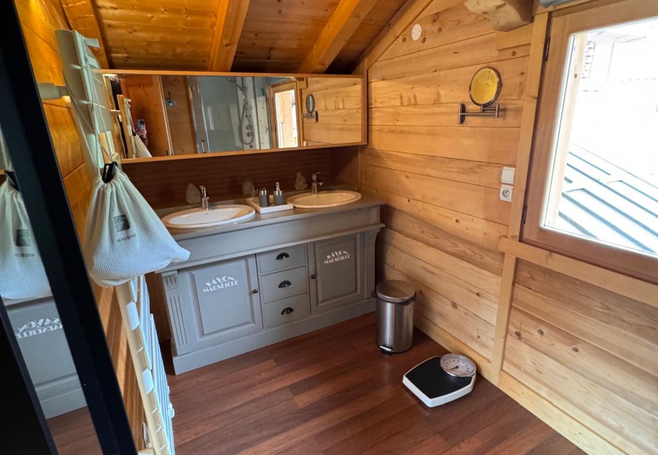 Chalet in Hauteluce - Amazing chalet Les saisies