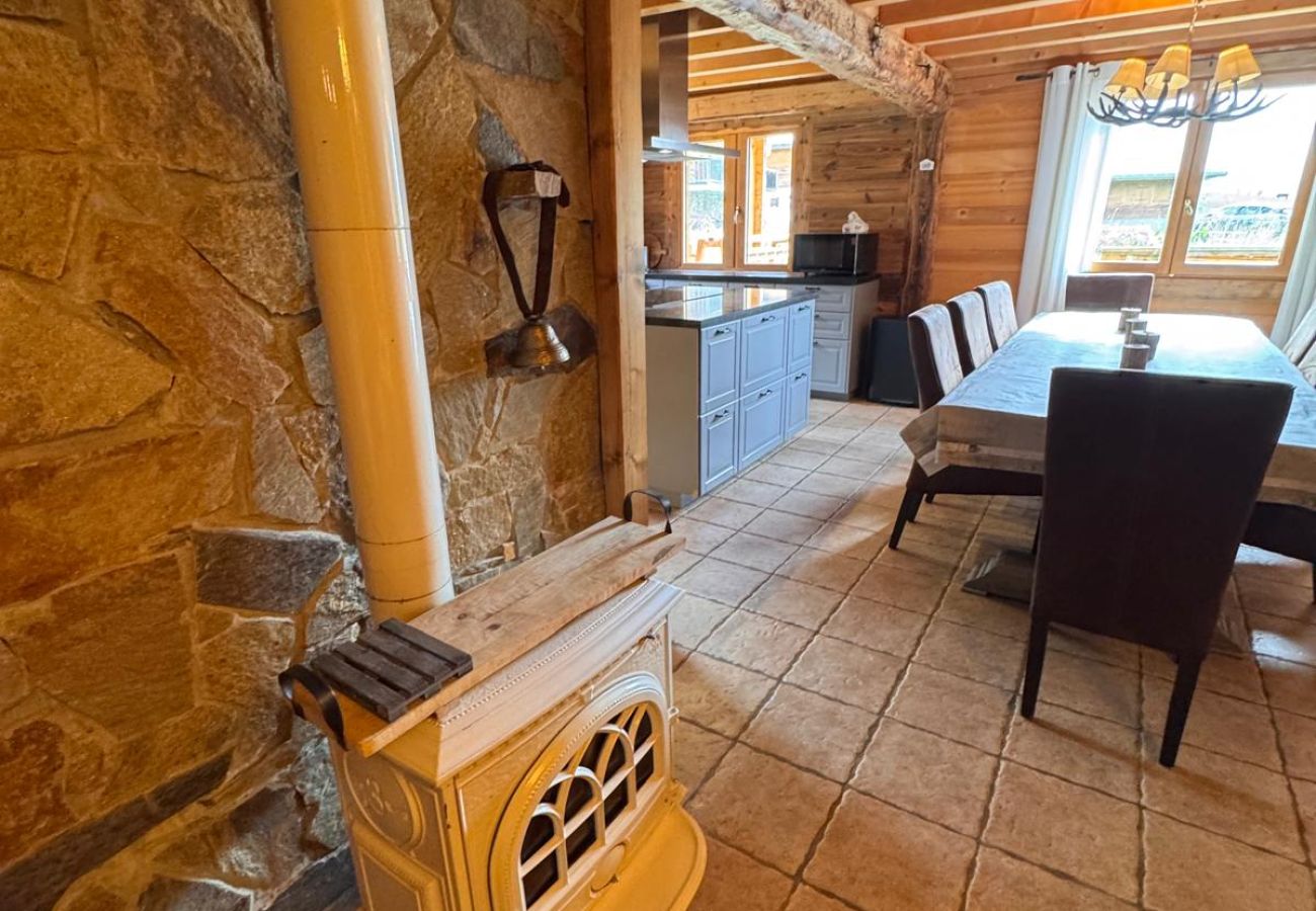 Chalet in Hauteluce - Amazing chalet Les saisies