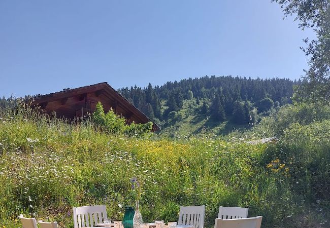 Chalet à Hauteluce - Les Saisies : superbe chalet mitoyen entrée station Chalet à Hauteluce - Les Saisies : superbe chalet mitoyen entrée station