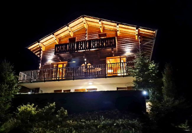 Chalet à Hauteluce - Luxueux chalet à 100m des pistes !  Chalet à Hauteluce - Luxueux chalet à 100m des pistes !