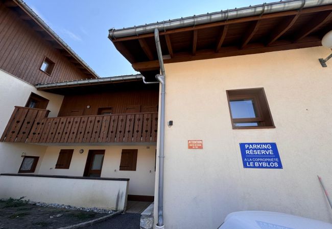 Appartement à Hauteluce -  Les Saisies : Appartement rénové à 50 m de  ESF Appartement à Hauteluce -  Les Saisies : Appartement rénové à 50 m de  ESF