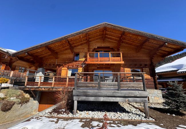 Chalet à Hauteluce - Les Saisies : superbe chalet face aux pistes Chalet à Hauteluce - Les Saisies : superbe chalet face aux pistes