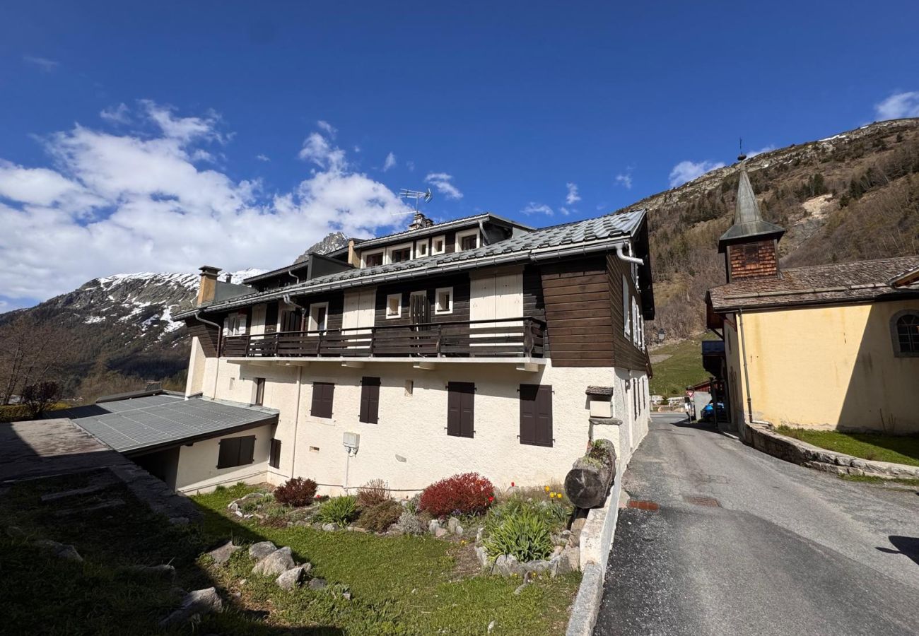 Appartement à Chamonix-Mont-Blanc - Appartement typique dans le hameau du Tour