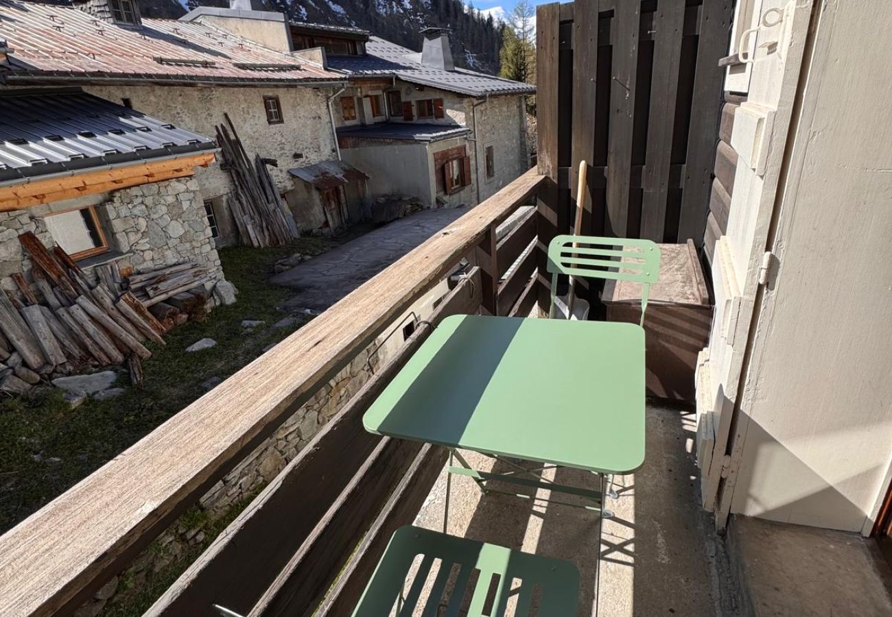 Appartement à Chamonix-Mont-Blanc - Appartement typique dans le hameau du Tour