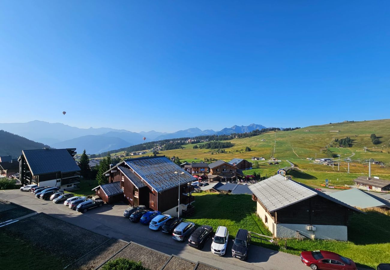 Appartement à Hauteluce - Les Saisies :charmant appartement 6 pers. Plein centre, au calme & proche pistes