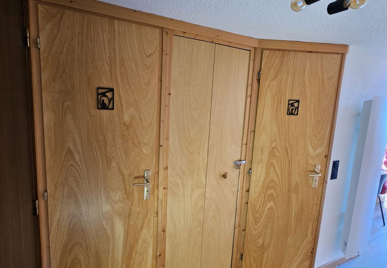 Appartement à Hauteluce - Les Saisies :charmant appartement 6 pers. Plein centre, au calme & proche pistes