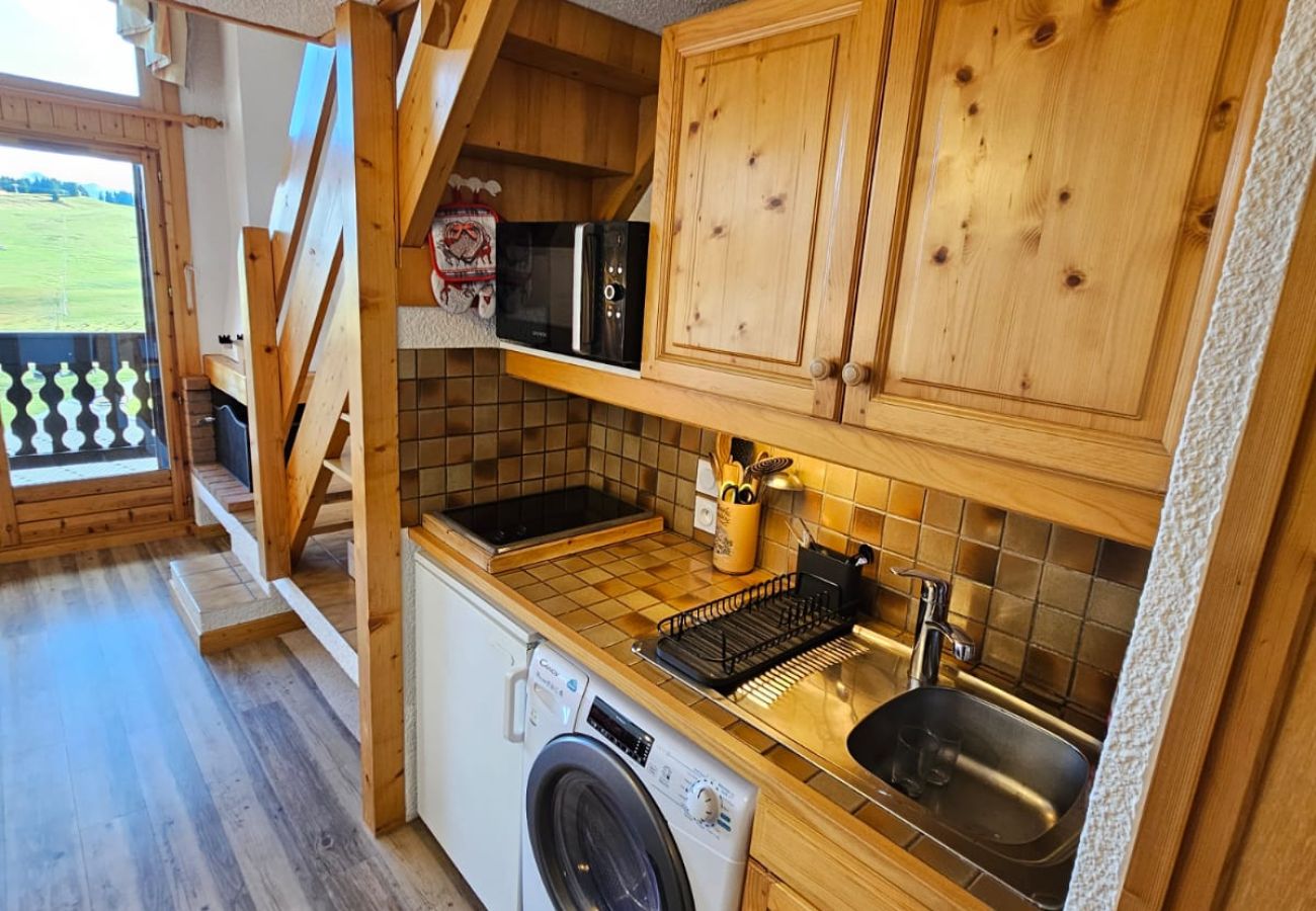 Appartement à Hauteluce - Les Saisies :charmant appartement 6 pers. Plein centre, au calme & proche pistes