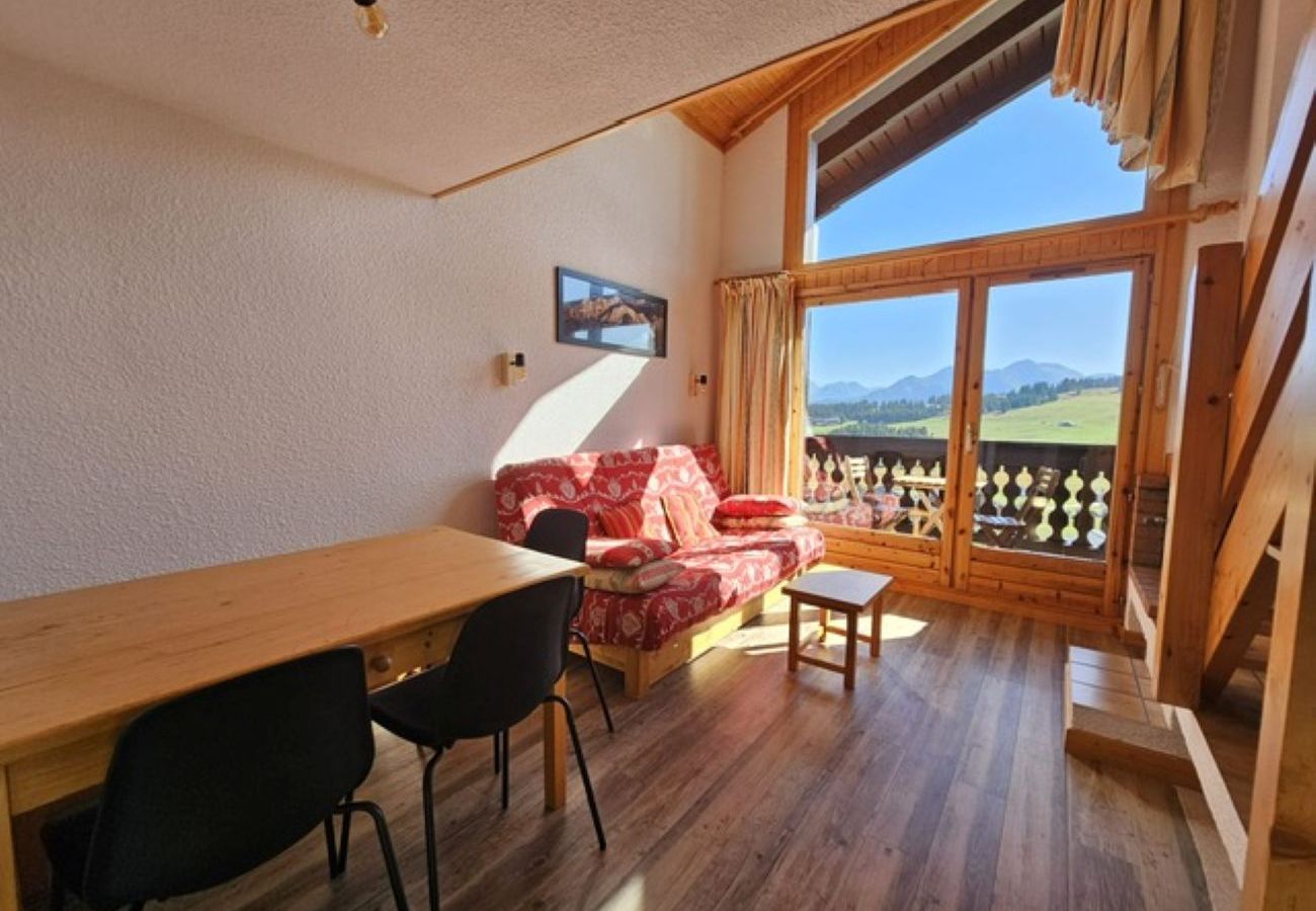 Appartement à Hauteluce - Les Saisies :charmant appartement 6 pers. Plein centre, au calme & proche pistes