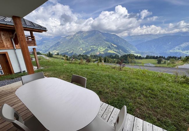 Appartement à Hauteluce - Les Saisies : lumineux appartement proches des pistes Appartement à Hauteluce - Les Saisies : lumineux appartement proches des pistes