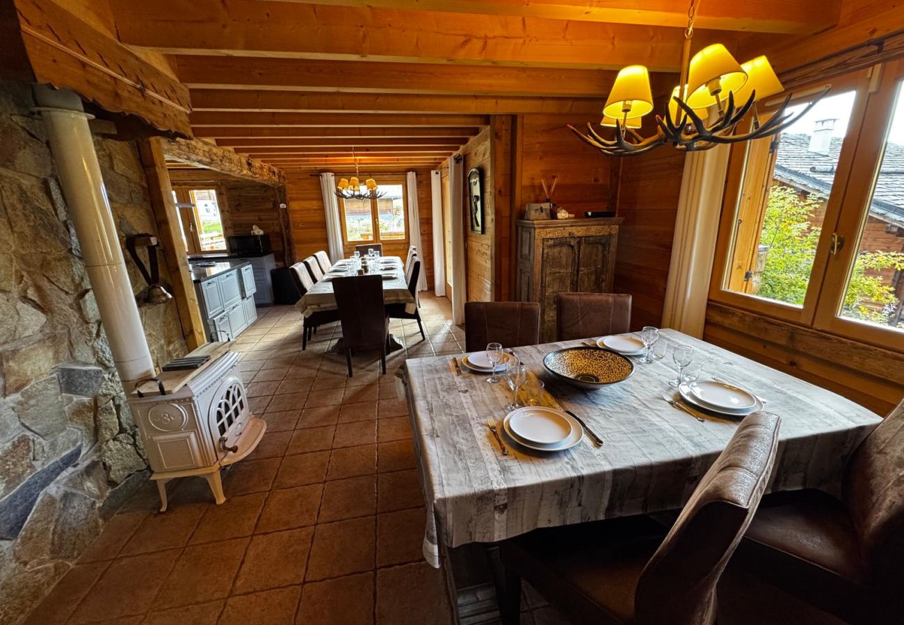 Chalet à Hauteluce - Les Saisies : luxueux chalet 12 pers. à 800 m des pistes 