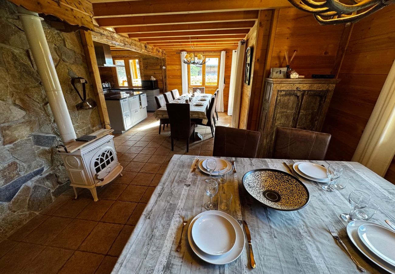 Chalet à Hauteluce - Les Saisies : luxueux chalet 12 pers. à 800 m des pistes 