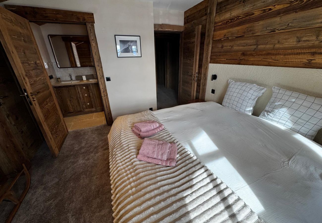 Chalet à Hauteluce - Les Saisies : Luxueux chalet face aux pistes et rdv ESF